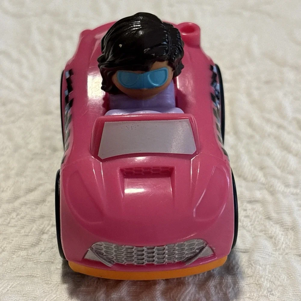 2019 Fisher Price Little People Wheelies Car Girl Pink Purple